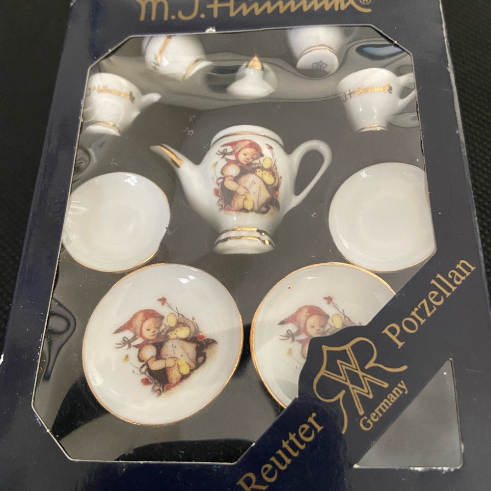 MJ Hummel tiny tea set collectible